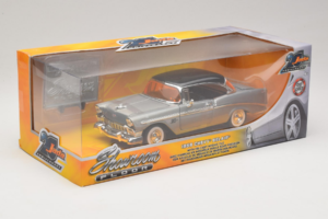 Chevrolet Bel Air Chrome Silver Jada 1:24 253745013 Metall — bild 2 av 3