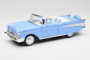Chevrolet Bel Air Cabriolet Blå Road Signature 1:18 55/1/0863 Metall