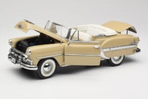 Chevrolet Bel Air Cabriolet Kräm Sun Star 1:18 1623 Metall — bild 2 av 8