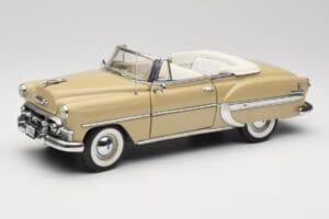 Chevrolet Bel Air Cabriolet Kräm Sun Star 1:18 1623 Metall