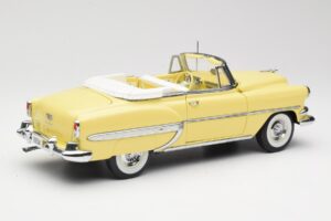 Chevrolet Bel Air Cabriolet Gul Sun Star 1:18 1712 Metall — bild 3 av 8