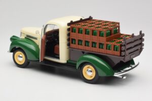 Chevrolet Brasseur Perrier Delivery Van Grön Solido 1:18 203243 Metall — bild 5 av 8