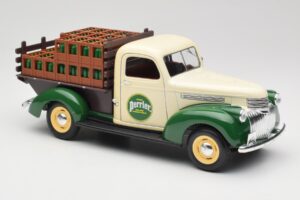 Chevrolet Brasseur Perrier Delivery Van Grön Solido 1:18 203243 Metall — bild 6 av 8