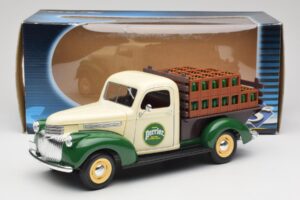 Chevrolet Brasseur Perrier Delivery Van Grön Solido 1:18 203243 Metall — bild 8 av 8