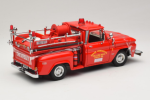 Chevrolet C-20 Fire Truck Sun Star 1:18 1383 Metall — bild 2 av 6