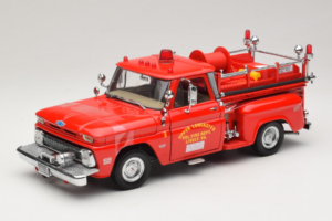 Chevrolet C-20 Fire Truck Sun Star 1:18 1383 Metall