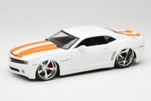 Chevrolet Camaro Concept Tuned Vit Jada 1:18 63014 Metall