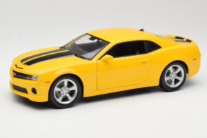 Chevrolet Camaro SS RS Gul Maisto 1:18 31173 Metall