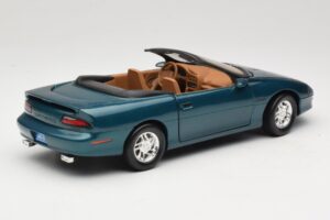 Chevrolet Camaro Z28 Cabriolet Grön American Muscle 1:18 7231D0 Metall — bild 3 av 8