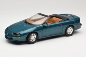 Chevrolet Camaro Z28 Cabriolet Grön American Muscle 1:18 7231D0 Metall