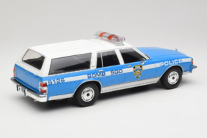 Chevrolet Caprice Estate Wagon NYPD MCG 1:18 MCG18477 Metall — bild 2 av 6