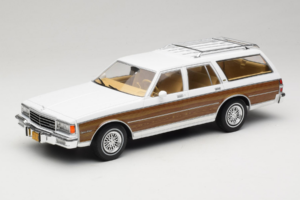 Chevrolet Caprice Estate Wagon Vit MCG 1:18 MCG18475 Metall