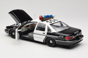 Chevrolet Caprice Glendale Polis UT Models 1:18 21026 Metall — bild 5 av 8