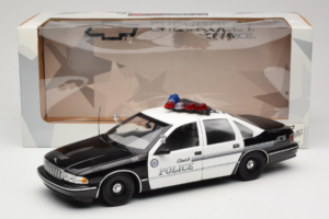 Chevrolet Caprice Glendale Polis UT Models 1:18 21026 Metall — bild 8 av 8
