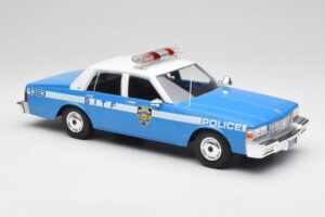 Chevrolet Caprice NYPD Polisbil MCG 1:18 MCG18360 Metall — bild 4 av 6