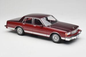Chevrolet Caprice Röd Metallic MCG 1:18 MCG18361 Metall — bild 4 av 6