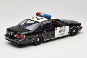 Chevrolet Caprice Kalifornien Polis UT Models 1:18 180142098 Metall — bild 3 av 8