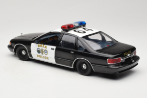 Chevrolet Caprice Kalifornien Polis UT Models 1:18 180142098 Metall — bild 7 av 8