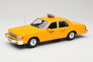 Chevrolet Caprice Gul Taxi MCG 1:18 MCG18038 Metall