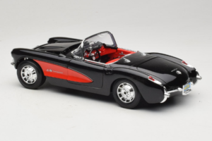 Chevrolet Corvette C1 Svart & Röd Bburago 1:18 3034-M1 Metall — bild 7 av 8