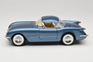 Chevrolet Corvette C1 Blå Mira 1:18 6105 Metall — bild 4 av 8