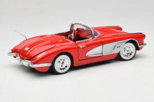 Chevrolet Corvette C1 Röd Motormax 1:18 73100TC Metall — bild 3 av 8