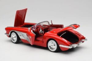 Chevrolet Corvette C1 Röd Motormax 1:18 73100TC Metall — bild 5 av 8