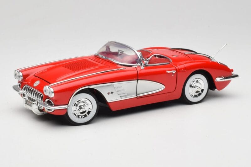Chevrolet Corvette C1 Röd Motormax 1:18 73100TC Metall