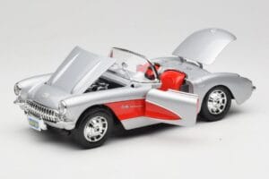 Chevrolet Corvette C1 Silver Bburago 1:18 3034 Metall — bild 2 av 8
