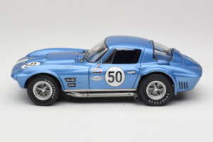 Chevrolet Corvette C2 Grand Sport #50 Nassau Speed Week 1963 Exoto 1:18 RLG18024 Metall — bild 4 av 8