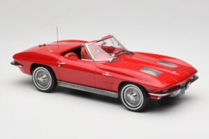 Chevrolet Corvette C2 Sting Ray Cabriolet Riverside Red Norev 1:18 189056 Metall — bild 4 av 6