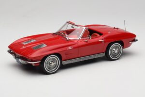 Chevrolet Corvette C2 Sting Ray Cabriolet Riverside Red Norev 1:18 189056 Metall