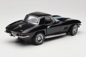 Chevrolet Corvette C2 Svart American Muscle 1:18 AMM1099/06 Metall — bild 3 av 8