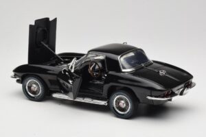 Chevrolet Corvette C2 Svart American Muscle 1:18 AMM1099/06 Metall — bild 5 av 8