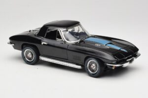 Chevrolet Corvette C2 Svart American Muscle 1:18 AMM1099/06 Metall — bild 6 av 8