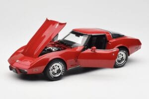 Chevrolet Corvette C3 Röd UT Models 1:18 21073 Metall — bild 2 av 8