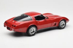 Chevrolet Corvette C3 Röd UT Models 1:18 21073 Metall — bild 3 av 8