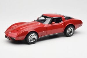 Chevrolet Corvette C3 Röd UT Models 1:18 21073 Metall