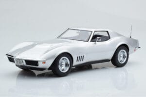 Chevrolet Corvette C3 Silver Norev 1:18 189032 Metall