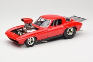Chevrolet Corvette C3 Dragster Röd Hot Wheels 1:18 29226 Metall