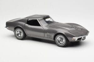 Chevrolet Corvette C3 Spider Laguna Grå Metallic AUTOart 1:18 71173 Metall — bild 6 av 8