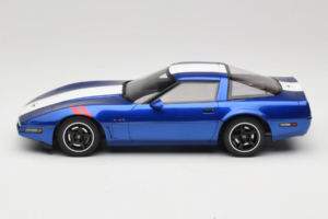 Chevrolet Corvette C4 Grand Sport Admiral Blue GT Spirit 1:18 GT538 Resin — bild 3 av 6