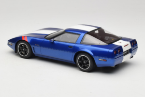Chevrolet Corvette C4 Grand Sport Admiral Blue GT Spirit 1:18 GT538 Resin — bild 5 av 6