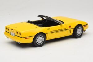 Chevrolet Corvette C4 Indianapolis 500 Pace Car Gul Greenlight 1:18 11801-06 Metall — bild 3 av 8