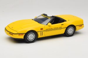 Chevrolet Corvette C4 Indianapolis 500 Pace Car Gul Greenlight 1:18 11801-06 Metall