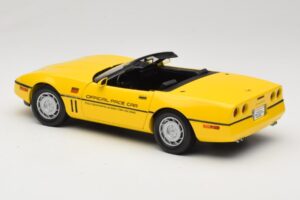 Chevrolet Corvette C4 Indianapolis 500 Pace Car Gul Greenlight 1:18 11801-06 Metall — bild 7 av 8