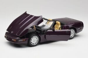 Chevrolet Corvette C4 LT4 Cabriolet Lila Metallic Maisto 1:18 50277 Metall — bild 2 av 8