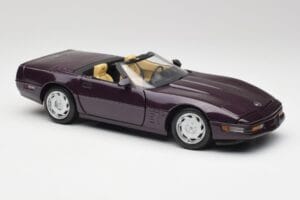 Chevrolet Corvette C4 LT4 Cabriolet Lila Metallic Maisto 1:18 50277 Metall — bild 6 av 8