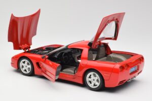 Chevrolet Corvette C5 Röd Bburago 1:18 3066 Metall — bild 5 av 8