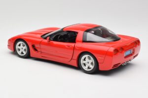 Chevrolet Corvette C5 Röd Bburago 1:18 3066 Metall — bild 7 av 8